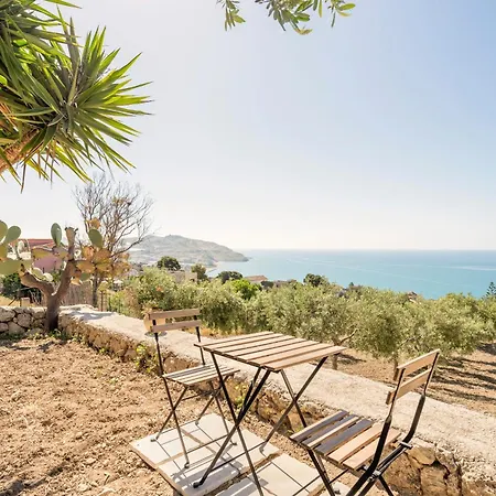 Apartament Turistico L'ulivo *