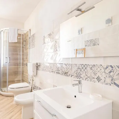 Apartament Turistico L'ulivo *